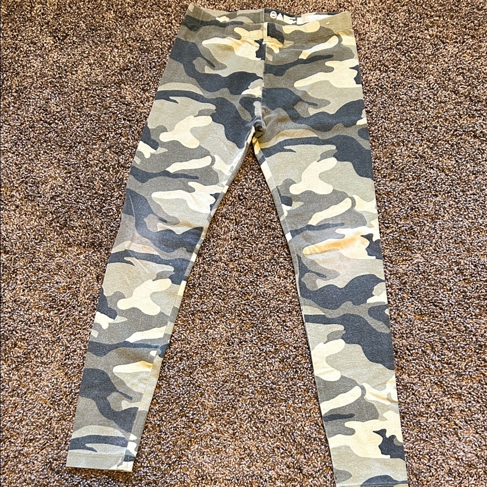 Wonder Nation Green Camouflage Leggings